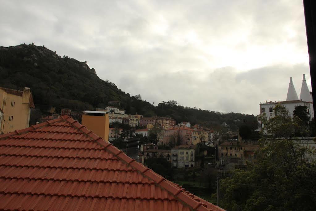 Moon Hill By Joivy Hostel Sintra Exterior foto