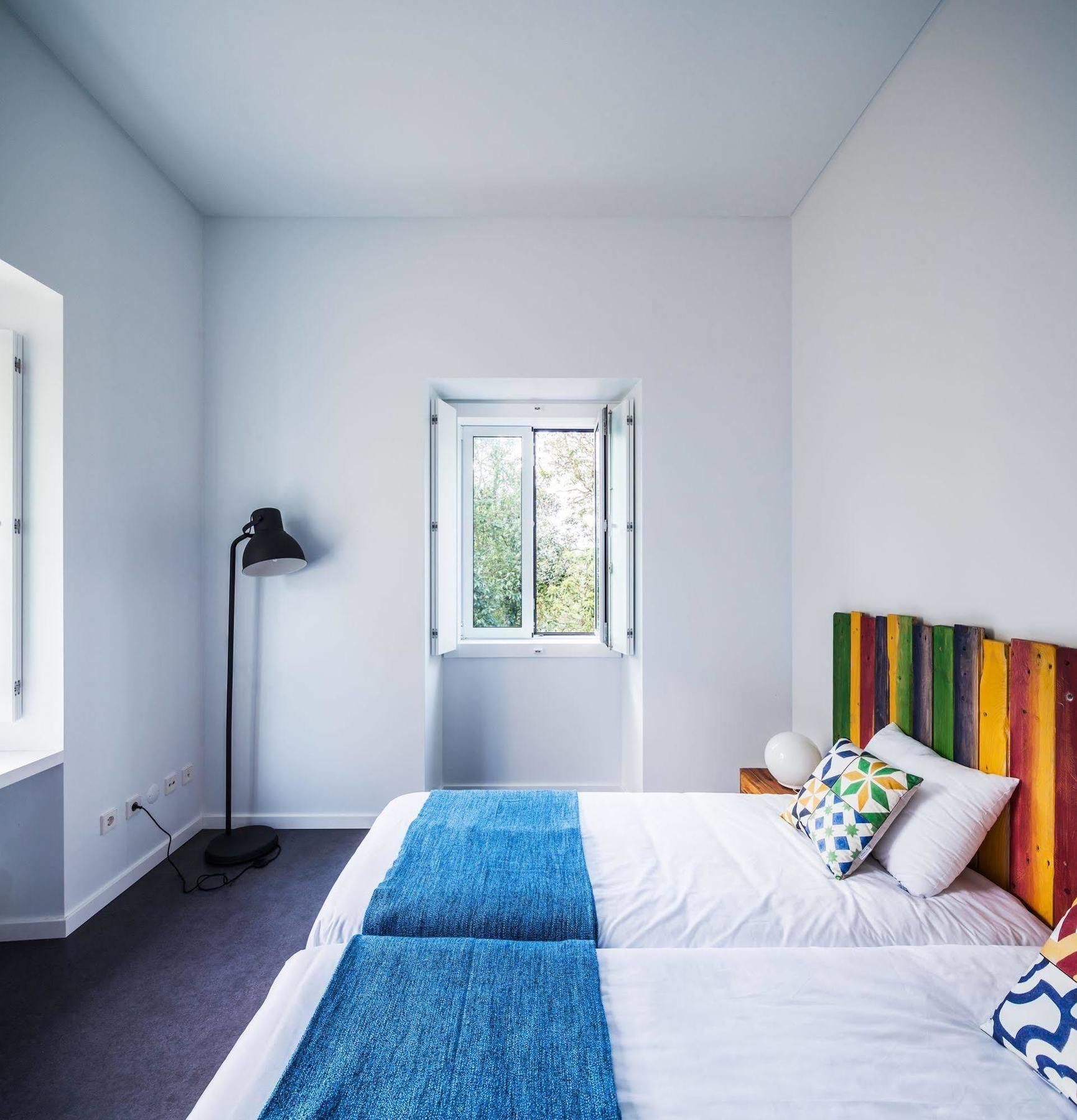 Moon Hill By Joivy Hostel Sintra Exterior foto