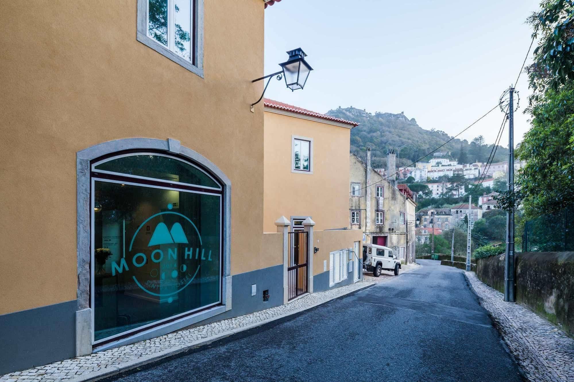 Moon Hill By Joivy Hostel Sintra Exterior foto